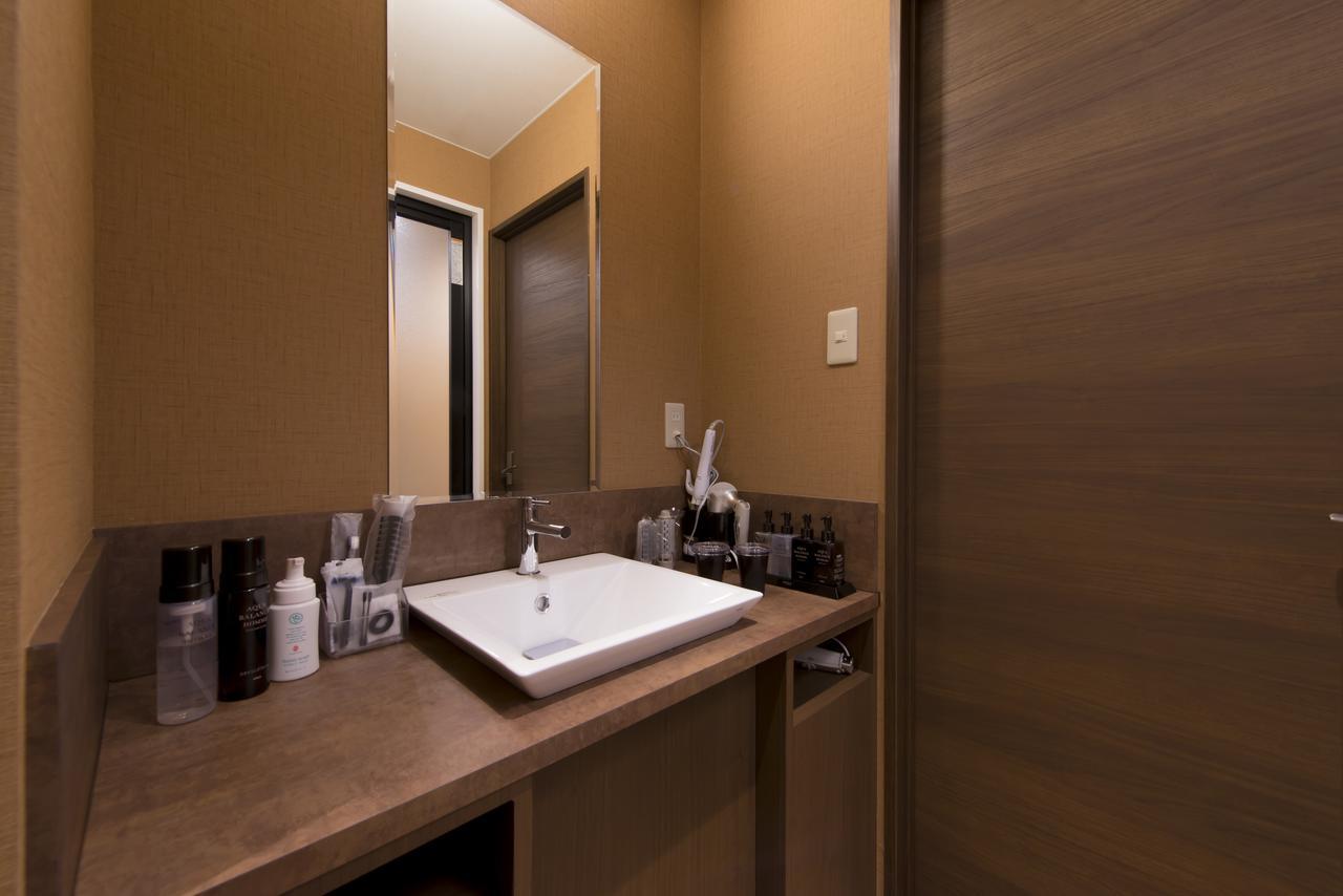 The Calm Hotel Tokyo (Adults Only) Экстерьер фото